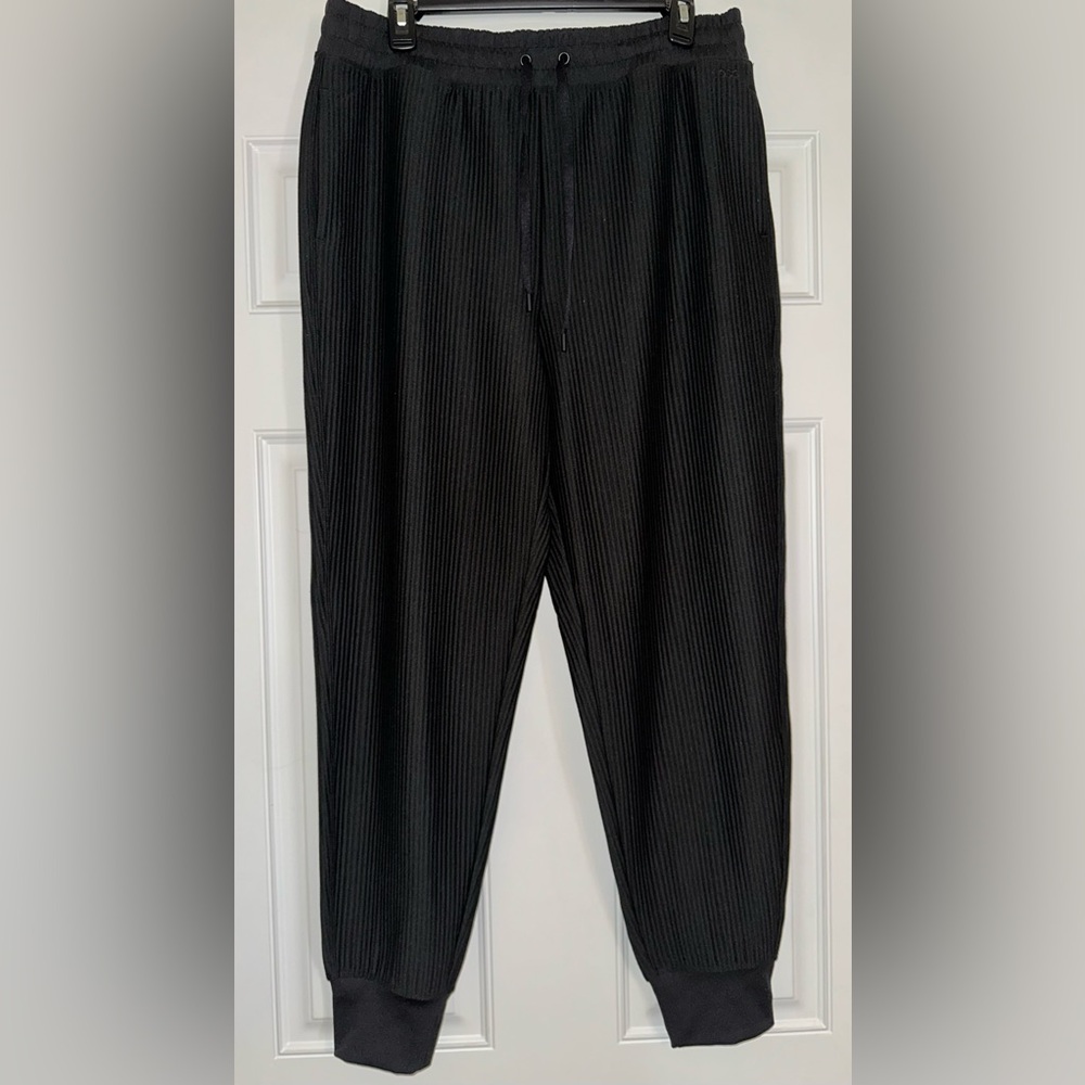 DSG Everyday High-Rise Sweatpant